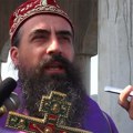 Sud ponovo naložio oduzimanje spomenika Pavlu Đurišiću: Episkop Metodije mora da preda bistu