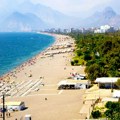 Letovalište koje Srbi obožavaju sada ima zabranu koja menja navike