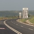 Vučić otvorio 5,5 kilometara autoputa i zatražio od EU "još 60-70 miliona evra"