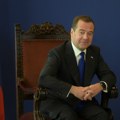 "To će biti lekcija za sve budale u Evropi": Medvedev šokirao izjavom o slanju trupa u Ukrajinu: "Kad počnu vojnici u…