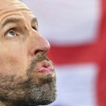 Problemi za sautgejta! Fudbaler Engleske pred meč eliminacione faze doživeo bizarnu povredu