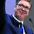 Vučić o skupu SNS u Nišu: "17. maja razgovaramo o bržem napretku"
