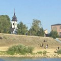 Telo žene pronađeno u Savi kod Sremske Mitrovice: Policija i spasioci na terenu