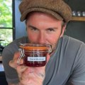 Domaćin za primer! Recept za džem od šljiva Dejvida Bekama: Žene poludele za poslasticom koju pravi fudbaler