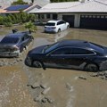 Novo snažno nevreme preti Kaliforniji: Poplave i klizišta odneli žrtve, 150.000 bez struje