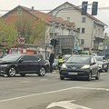 Bankina probila "audi": Dramatične slike saobraćajke na Zrenjaninskom putu (foto)