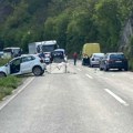 "Само се одједном зачуо јак ударац, а онда још неколико заредом" очевици о жестоком ланчаном судару на улазу у Рашку…