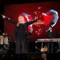 Zahvalila sam se za svih 50 godina: Vesna Zmijanac i trećim koncertom večeras proslavlja zlatni jubilej u velikom stilu (foto)…