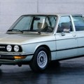 Na prodaju BMW 525 E12 koji je mirovao skoro tri decenije