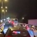 (Video) Haos na auto-putu Miloš Veliki: Formirala se kilometarska kolona vozila, sve stoji zbog lančanog sudara
