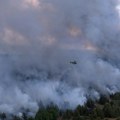 Novi požar u Deliblatskoj peščari: Vatra se zbog vetra i visokih temperatura proširila na više od 300 hektara (video)