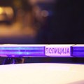 Mladić u kritičnom stanju posle saobraćajke kod Bariča: Motociklista zadobio teške povrede posle sudara sa automobilom