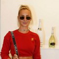 "Bacila sam četiri godine": Milica Dabović raskinula s kumom Darka Lazića, poslala brutalnu poruku