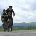 Biciklom od Soluna do Beograda u 78. godini: Atanasios je isto uradio za vreme bombardovanja '99, sada opet, sa novom porukom