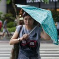 Posle Tajvana, tajfun pogodio i Kinu, evakuisano oko 114.000 ljudi: Škole ne rade, otkazani letovi