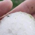 Tuklo u Sjenici i Tutinu: Izmerena veličina ledenih lopti, pogledajte šta se sručilo na Srbiju FOTO/VIDEO