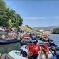 Počela jubilarna Drinska regata: Stotine čamaca već u vodi, na startu sjajna atmosfera