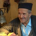 Užički krojač Đorđe Jokić ima 90 godina, a šije na mašini koju je pre 40 godina doneo iz Francuske (VIDEO)