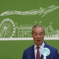 Britanski lobisti se okreću ka desnici: Faraž sve ozbiljnije preti "mejnstrim" strankama