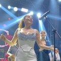 (Video) Au kakve ovacije: Ceca zablistala na koncertu u Užicu: Komplet u šljokicama, a tek kad vidite šta je obula