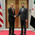 Istorijski događaj: Zastava SAD svečano podignuta ispred rezidencije ambasadora u Damasku
