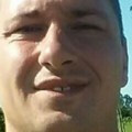 Isplivale šokantne fotografije ubijenog navijača iz Novog Sada: Ljudi ne veruju s kim je u zagrljaju
