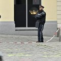 Prva slika s mesta jezivog zločina u Beču: Srbin ubio ženu, pa sebe, u stanu bilo dvoje dece?