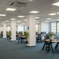 За Марера Пропертиес флексибилно значи по мери: Концепт „Деск&Море”