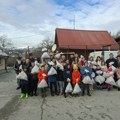 "Slatki karavan" doneo radost deci na Kosovu i Metohiji