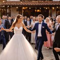Ovakvu "kupovinu" mlade u Srbiji još niste videli: Snimak iz Kragujevca "zapalio" društvene mreže (video)