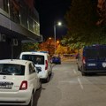 (Foto) Užas u Novom Sadu: U stanu nađeno telo žene, sumnja se da je ubio sin!
