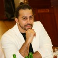 Adil završio dva fakulteta: Iznenadićete se kada saznate šta je po struci, ima i master diplomu