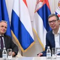 Vučić primio u oproštajnu posetu ambasadora Holandije: Zahvalio sam na dobroj saradnji FOTO