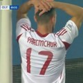 Da li je moguće da ovo promaši profesionalni fudbaler? (VIDEO)