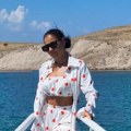 Uradila silikone, pa ponovo završila u bolnici: Naša pevačica (51) prošla je kao bosa po trnju: "Bila sam luda"