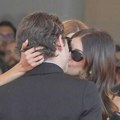 Ćerka Sindi Kroford prošetala novog dečka i pokazala gole grudi: Pričalo se da je prevarila bivšeg sa njim
