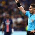 Ištvan Kovač iz Rumunije sudi meč između fudbalera Srbije i Albanije