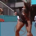 Kakvo ludilo: Baptist lomila rekete, propustila 6 meč lopti, rivalka preživela dramu od 30 poena u taj-brejku