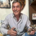 Iz srca Srbije u Hilandar stiže krst od svetog maslinovog drveta: Dela samoukog ikonopisca obilaze svet