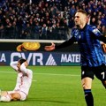 Atalanta eliminisala Fjorentinu za finale Kupa Italije, Milenković crvenim kartonom prelomio meč