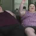 Bile su najdeblje sestre na svetu, jedna je sada smršala 200 kilograma i pokazala slike u kupaćem kostimu, ljudi ne znaju…