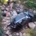 Poznato stanje devojčice (4) koja je sa porodicom sletela u kanjon Miljacke: Stradali majka i beba