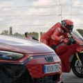 Mark i Aleks Markes u neobičnom duelu 1 na 1