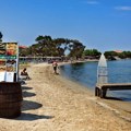Ležaljke skuplje, više barova, a gužve ogromne: Srpkinja razočarana najpopularnim grčkim ostrvom (Foto)
