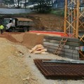 Инвеститору уручено решење, започета хитна санација терена након урушавања саобраћајнице у Крагујевцу