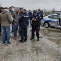 SRCE: Policija kapitulirala pred stranačkim falangama