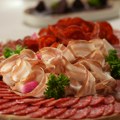 Posluženje bez grama stresa: Kako da vam trpeza uvek bude pod konac