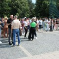 SNS predstavio majski broj stranačkog informatora u kome su stare vesti