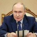 Putin: Glasanje vojnika i naroda biće zajednički doprinos pobedi Rusije