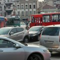 Od jutros gužve širom Beograda: Na starom "čvorištu" automobili se jedva pomeraju, udes u centru dodatno usporio saobraćaj